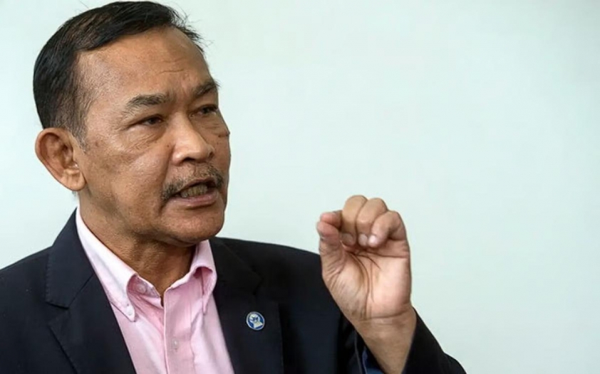 Tổng thư ký FAM bị chỉ trích vì gặp Chủ tịch FIFA giữa lúc rối ren 3 b861eb55-azzuddin-ahmad-bernamapic-221025