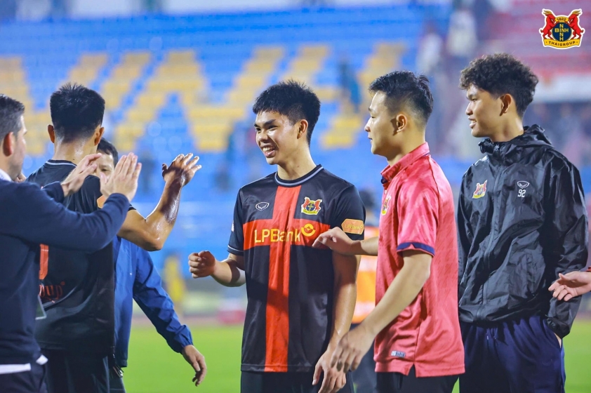 "Mbappe Việt Nam: Ra mắt ấn tượng, mang tin vui cho U23 Việt Nam" 3 'Mbappe Việt Nam' ra mắt cực ấn tượng, báo tin vui cho U23 Việt Nam 735723