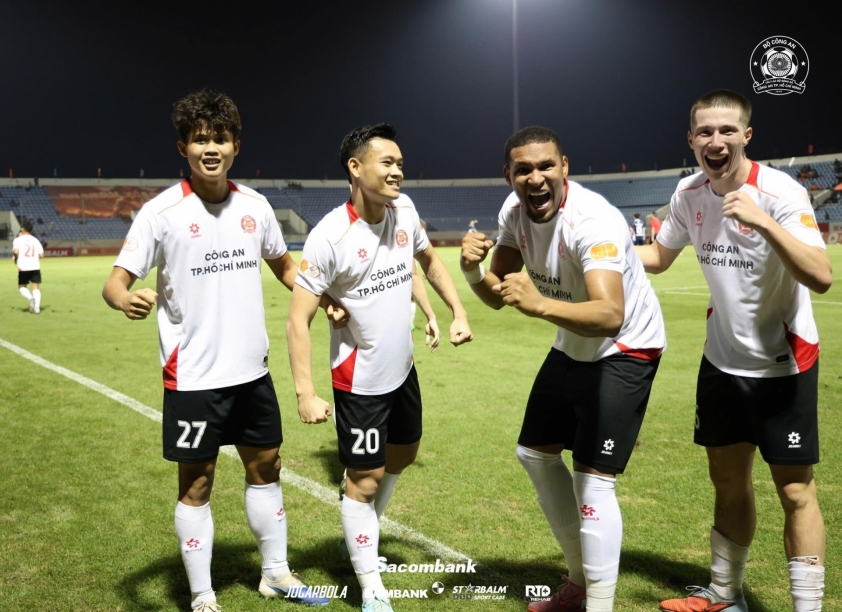 Công an TP HCM vs Ninh Bình: Cản bước ông lớn? 737393