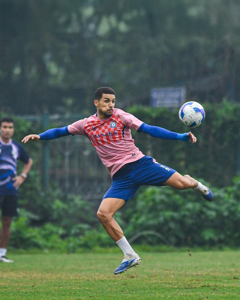 Hoàng Hên bày tỏ cảm xúc đặc biệt trong ngày trở lại Nam Định 3 Hoàng Hên háo hức trước ngày trở về sân Thiên Trường