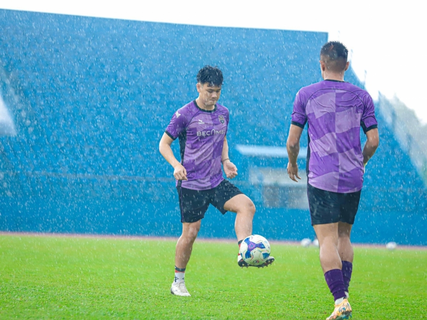 Hậu vệ ĐT Việt Nam chia sẻ về chấn thương tại AFF Cup 2024 3 Hồ Tấn Tài trở lại sau thời gian chấn thương