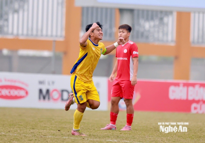 SLNA tạo cơ hội cho 2 tài năng trẻ tại V-League 3 bna_2(1)