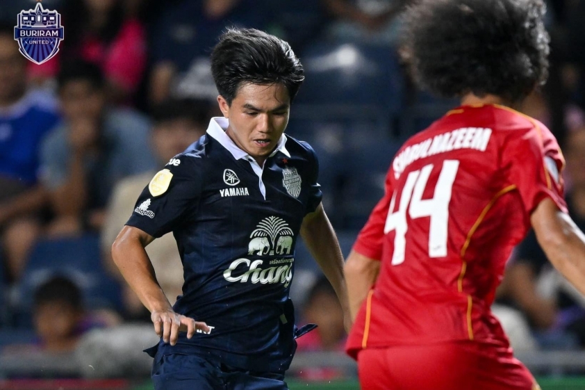 cac-cau-thu-buriram-sut-rat-nhieu-nhung-khong-he-hieu-qua
