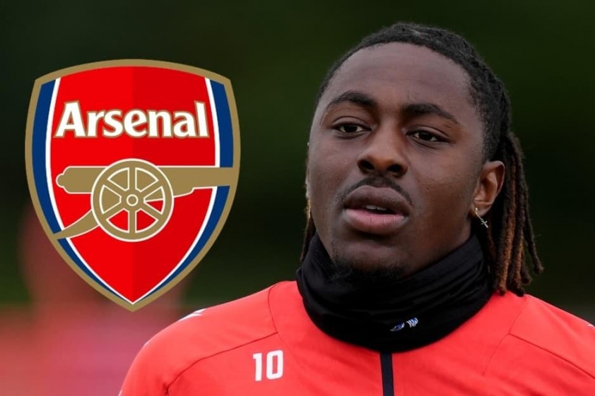 eze-arsenal-ngoai-hang-anh
