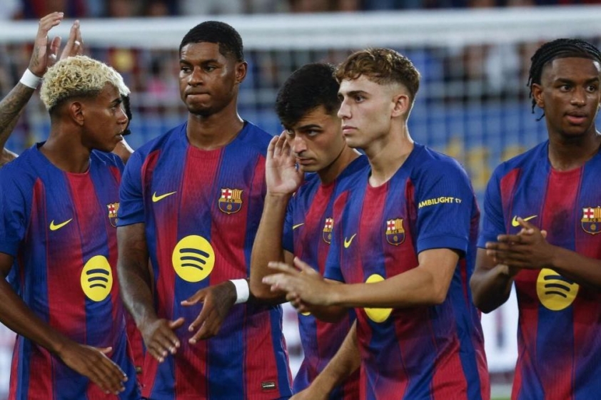 Barca sắp phải đá La Liga trên sân bóng 6000 chỗ ngồi-693404