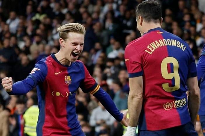 de jong lewandowski barcelona 68b7bfcb20b6b