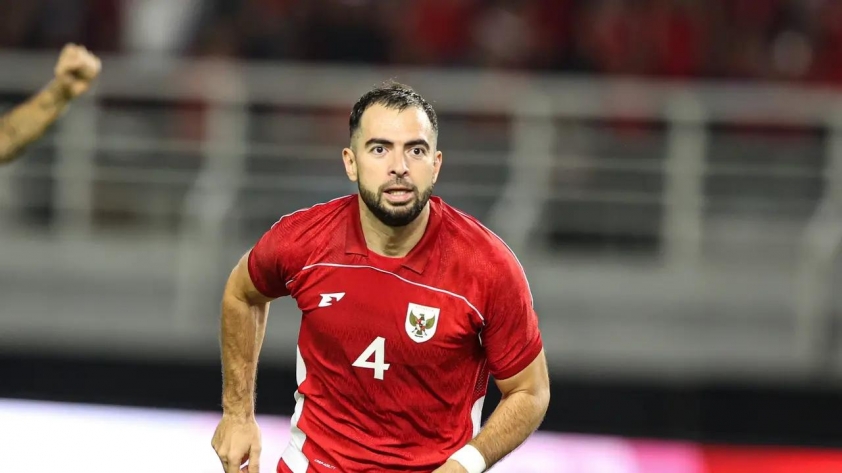 hau-ve-jordi-amat-ghi-ban