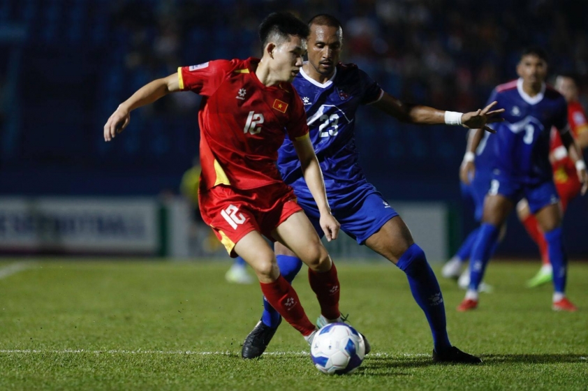 viet-nam-the-hien-dang-cap-o-tran-thang-nepal