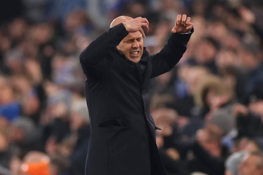 Arne Slot góp ý về VAR, trọng tài Anh lập tức đáp trả 7 arne-slot-liverpool-upset