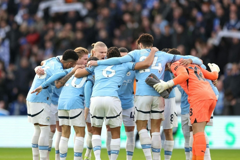 Nhà ĐKVĐ EPL từng thua 4 trận liên tiếp sẽ ra sao như Liverpool? 7 man-city-ngoai-hang-anh