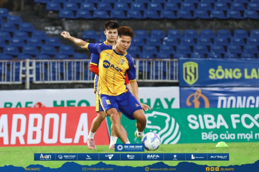 Trực tiếp SLNA vs Becamex TPHCM lúc 18h00 hôm nay, 9/11 4 Trực tiếp SLNA vs Becamex TPHCM, 18h00 hôm nay 9/11