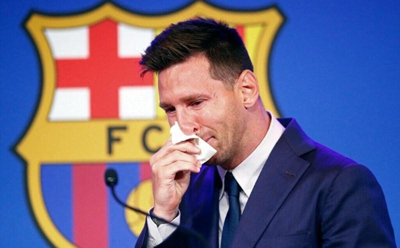 Messi chia sẻ: "Tôi nhớ Barcelona vô cùng" 7 Messi-Leaves-Barca