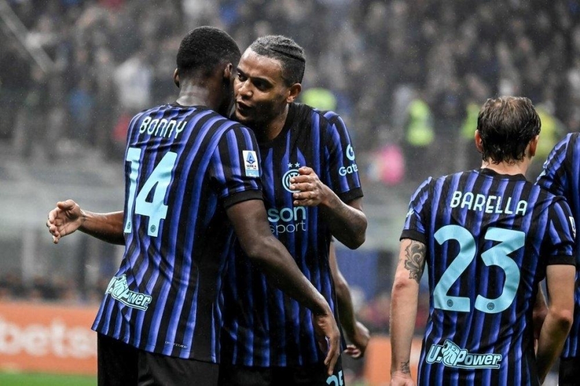 ange-yoan-bonny--l--y-manuel-aka