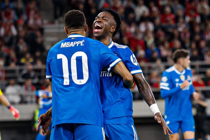 Real Madrid đập tan những ồn ào ngoài sân cỏ 748973