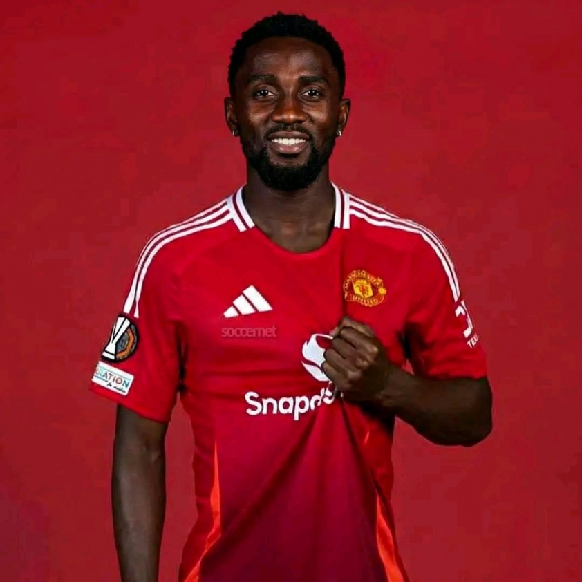 Chuyển nhượng 23/1: MU tìm người thay Casemiro, Chelsea săn sao trẻ 6 Tin chuyển nhượng ngày 23/1: MU tìm ra người thay Casemiro, Chelsea tiếp tục săn sao trẻ 783486