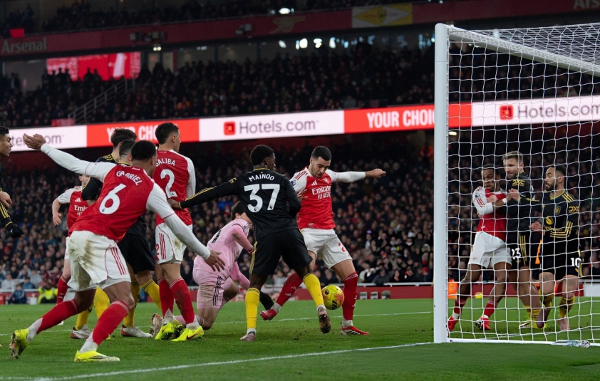 Ngoại hạng Anh xem xét trừng phạt ‘bài tủ’ đá phạt góc của Arsenal 786196