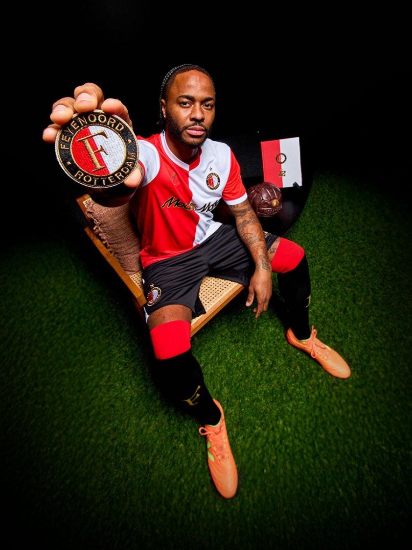 Vừa gia nhập Feyenoord, Sterling đã bị cấm ra sân 794804