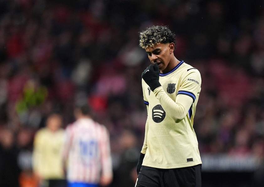 Đề nghị sốc 300 triệu Euro, Barca có dám bán ngôi sao số 1 của mình? 795629