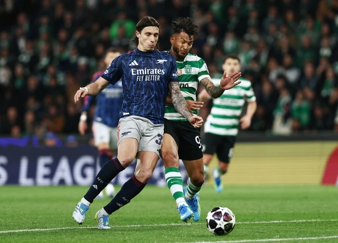 2026_04_07T202934Z_1043234400_UP1EM471KX9HK_RTRMADP_3_SOCCER_CHAMPIONS_SCP_ARS