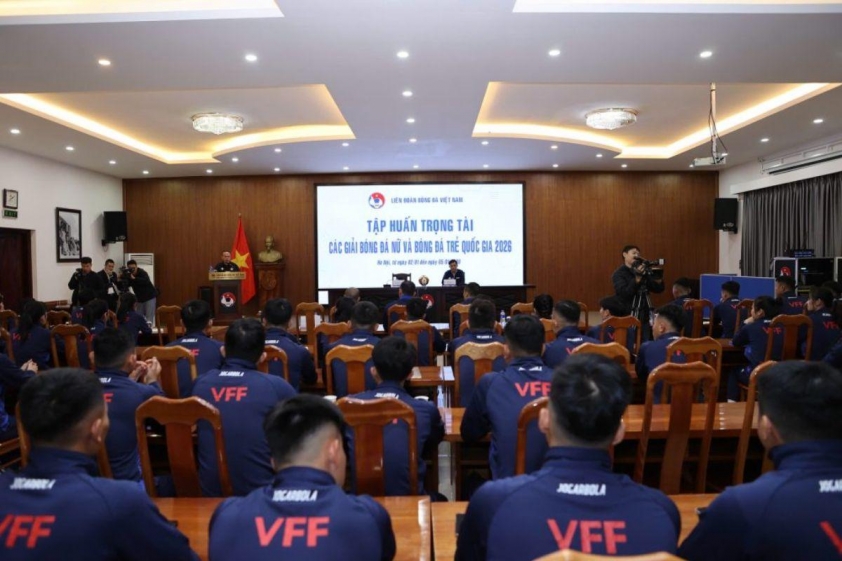 LĐBĐ Việt Nam thắt chặt công tác trọng tài cho mùa giải 2026 6 ANH (35)