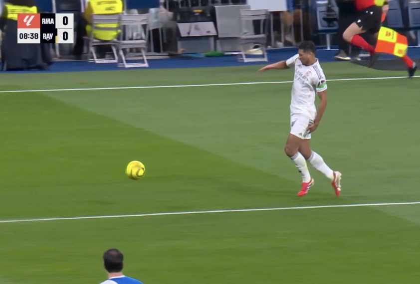 Bellingham chấn thương, nguy cơ lỡ hẹn World Cup đang cận kề 5 HAEyEIGXAAA5WgK