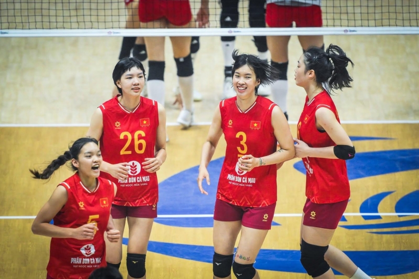 Trực tiếp bóng chuyền nữ Việt Nam 0-2 Trung Quốc: Nỗ lực bất thành