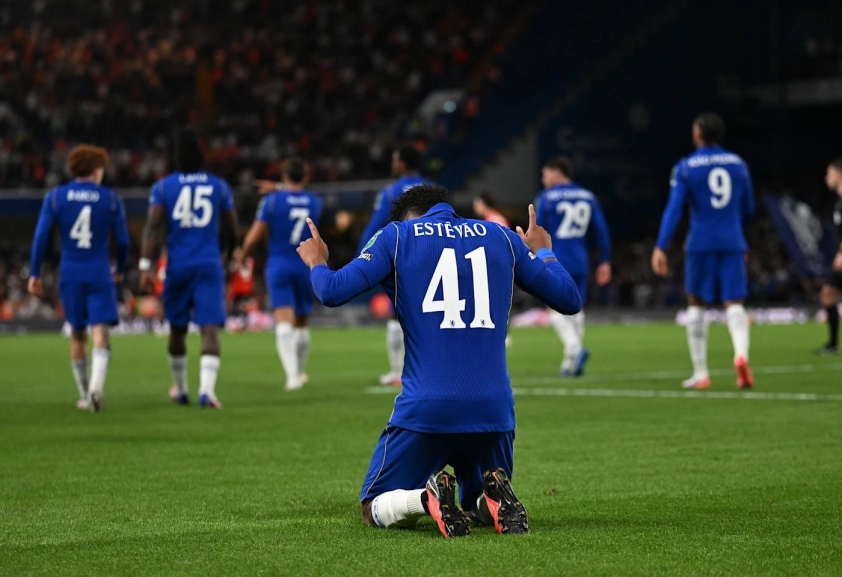 Chelsea thắng dễ trong màn ra mắt Stamford Bridge của Xabi Alonso