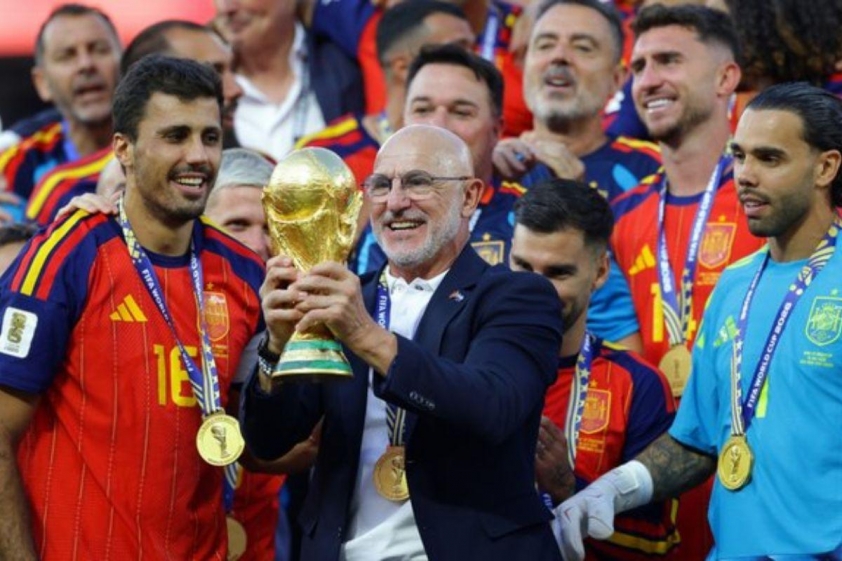CHÍNH THỨC: ĐT Tây Ban Nha chốt xong HLV trưởng cho World Cup 2030