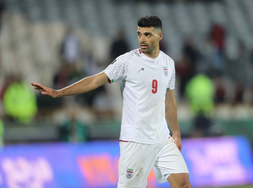 mehdi-taremi-ir-iran-player-focus-1704687071.jpg
