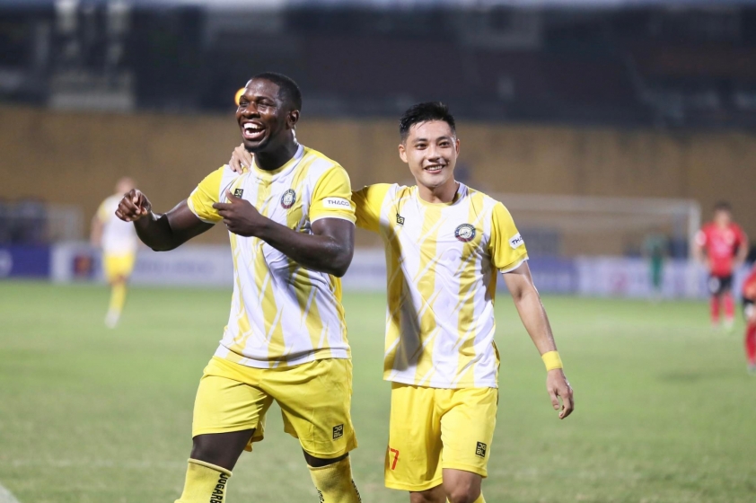 Trực tiếp CAHN 0-3 Thanh Hóa: 2 bàn trong 1 phút! 337814Trực tiếp CAHN 0-3 Thanh Hóa: 2 bàn trong 1 phút! 337814