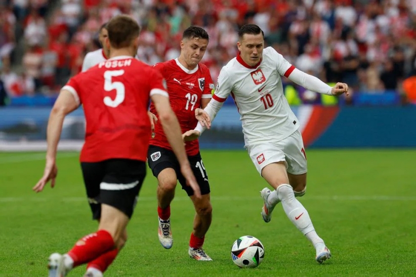 fbl-euro-2024-match19-pol-aut-1719005188.jpg