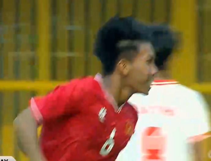 Trực tiếp U16 Việt Nam 2-0 U16 Myanmar: Bàn thắng từ 'trên trời rơi xuống' 489115Trực tiếp U16 Việt Nam 2-0 U16 Myanmar: Bàn thắng từ 'trên trời rơi xuống' 489115