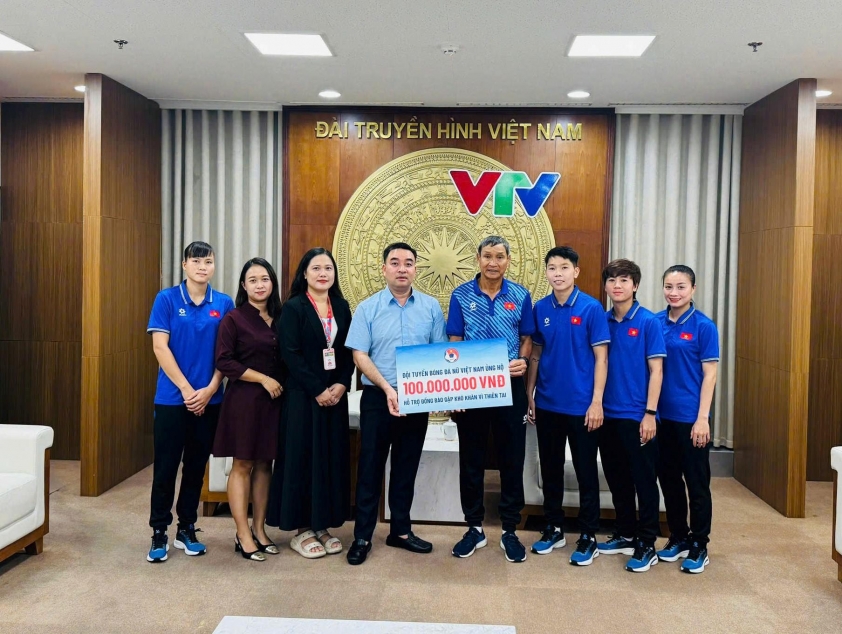 ĐT nữ Việt Nam có hoạt động ý nghĩa trước ngày sang Trung Quốc 540190