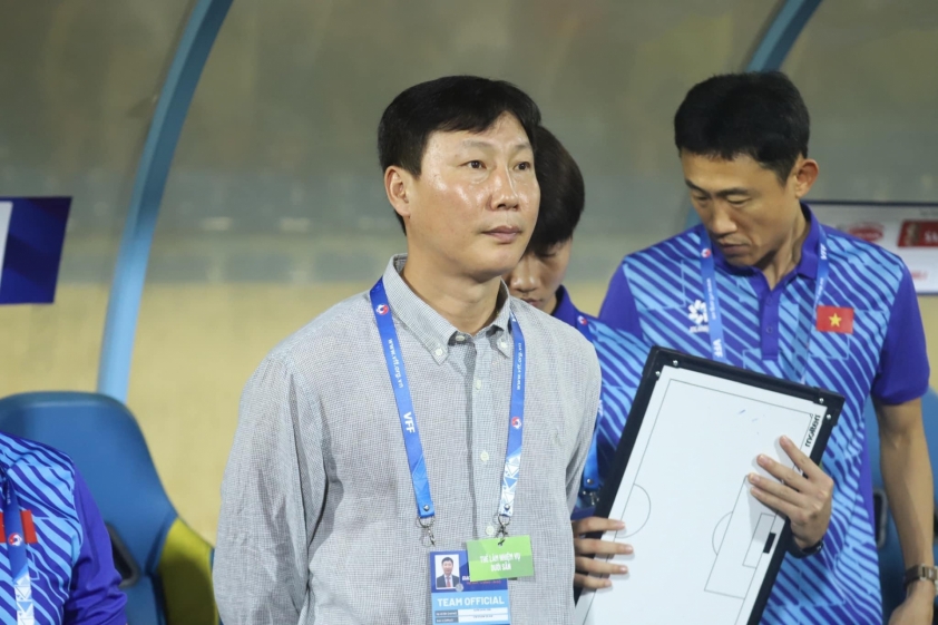 ĐT Việt Nam đi xuống Thấp thỏm trước AFF Cup 2024