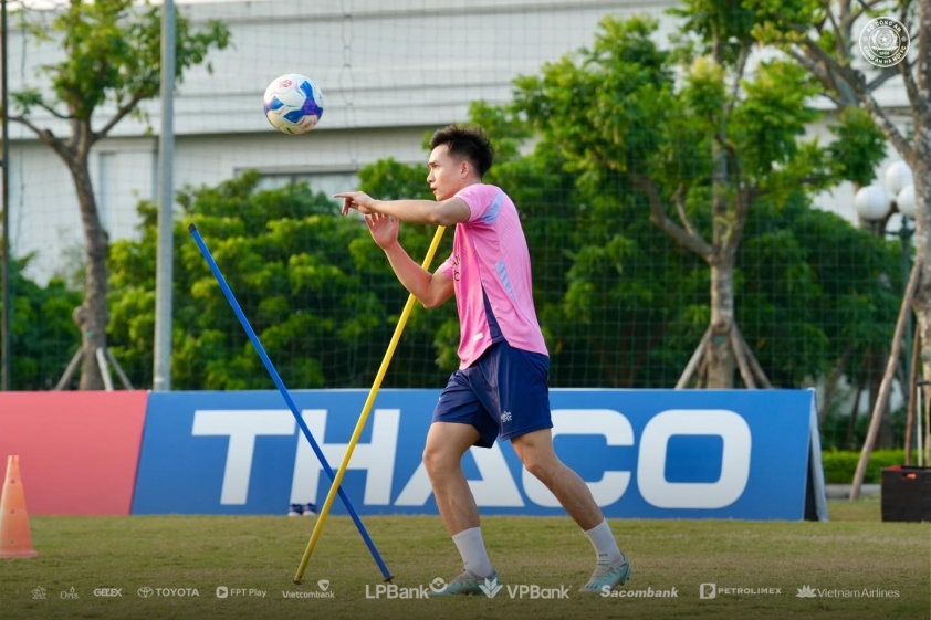 Bùi Hoàng Việt Anh trở lại, ĐT Việt Nam tiếp thêm sức mạnh trước thềm AFF Cup 2024