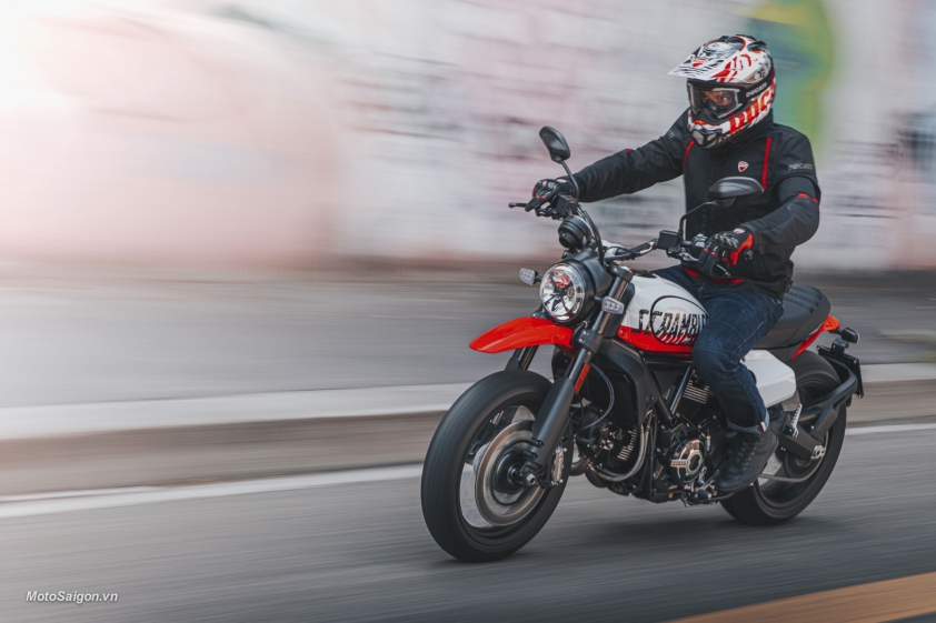 Giảm xóc và phuộc trên Ducati Scrambler