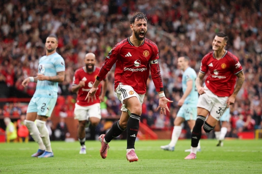 Lộ điều khoản 'bất thường' trong hợp đồng của Bruno Fernandes với MU 766015