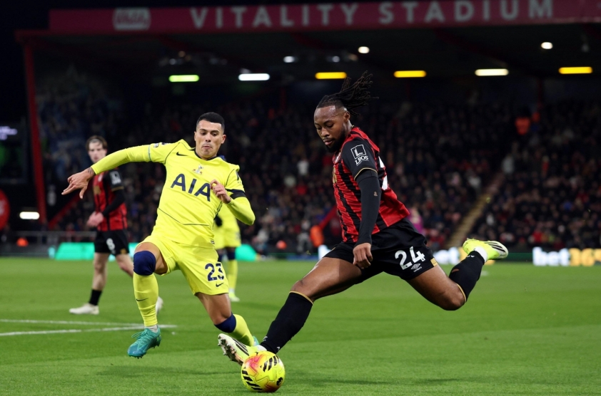 Cristian Romero gây bão mạng xã hội, công khai chỉ trích ban lãnh đạo Tottenham