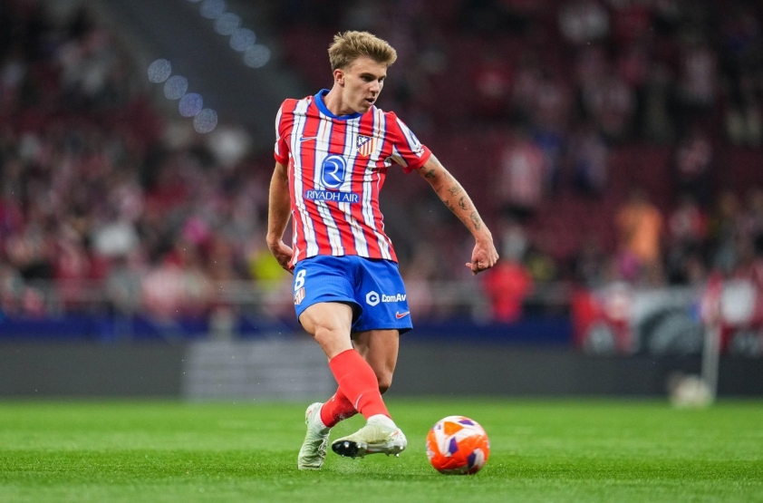 Chuyển nhượng MU 17/1: Quỷ đỏ đánh úp, lộ diện HLV mùa sau ? 780206