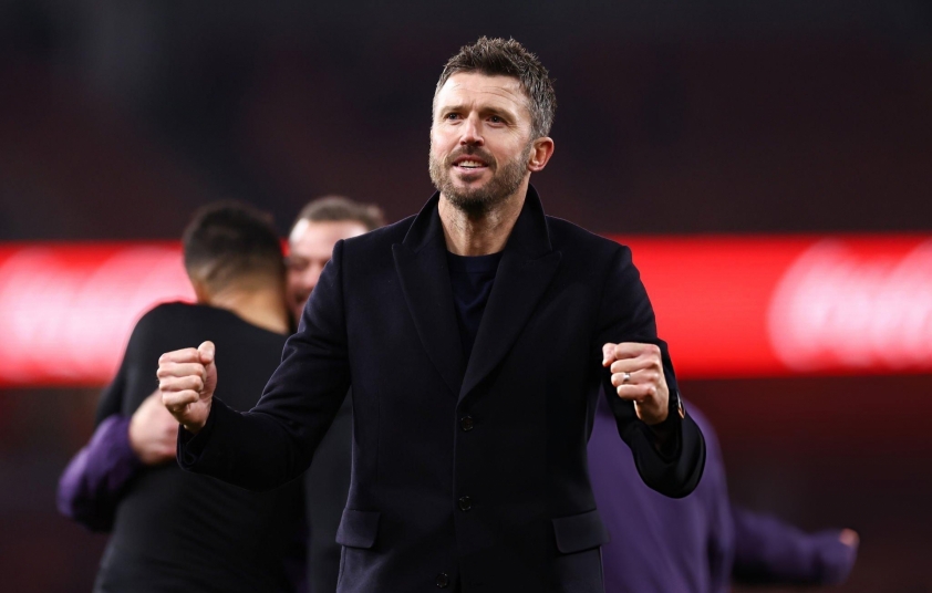 Roy Keane thẳng thừng bác bỏ Michael Carrick, MU vẫn cần một HLV đẳng cấp thực sự 785078