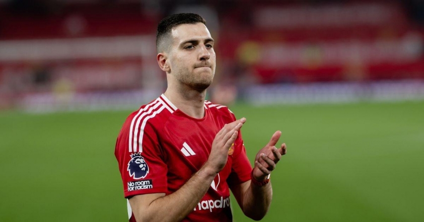 Manchester United rục rịch chuyển nhượng: Collyer sắp ra đi, Maguire quyết bám trụ Old Trafford 787128