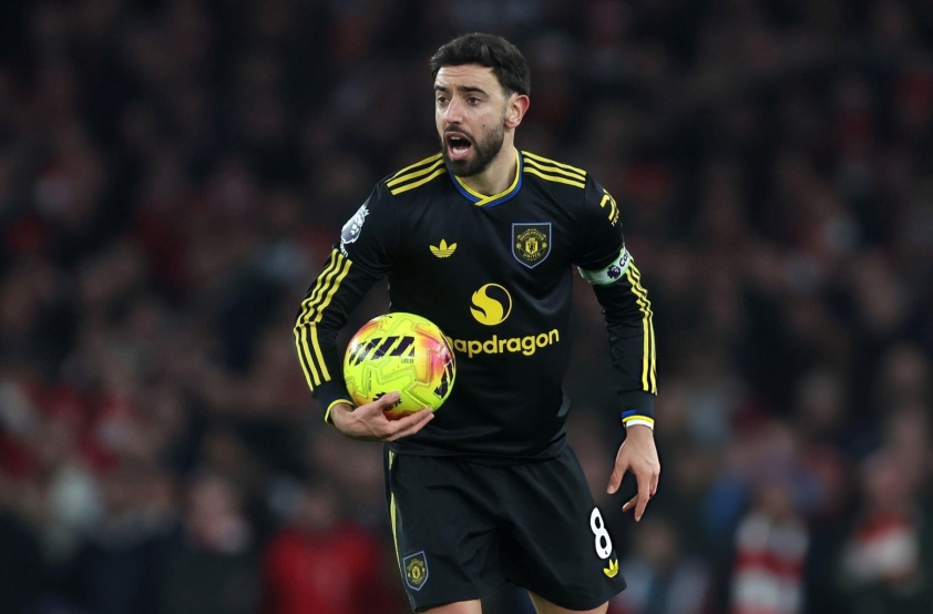 HLV MU xác nhận tương lai của Bruno Fernandes ra sao? 6 Michael Carrick xác nhận kế hoạch của MU với Bruno Fernandes giữa những đồn đoán về tương lai 787541