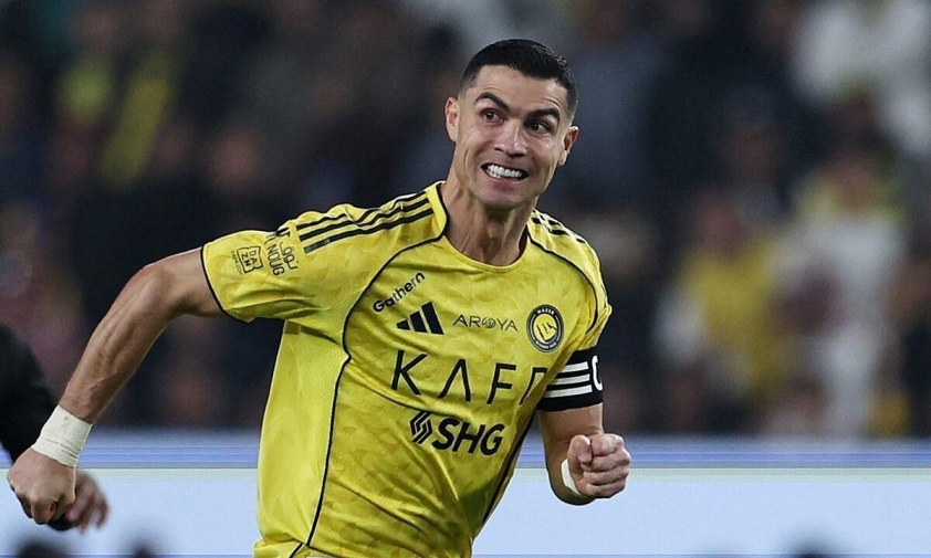 CĐV toàn cầu phản ứng mạnh khi Ronaldo 'nổi loạn' ở Al Nassr 9 Phản ứng trái chiều của CĐV khi Ronaldo từ chối thi đấu 789094