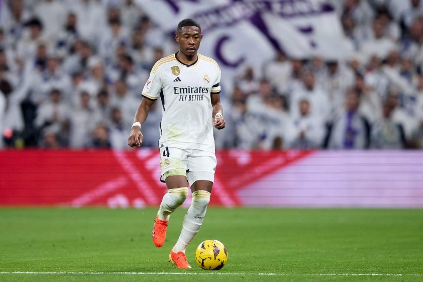 anh-bai-duoi-trang-7-17386792156