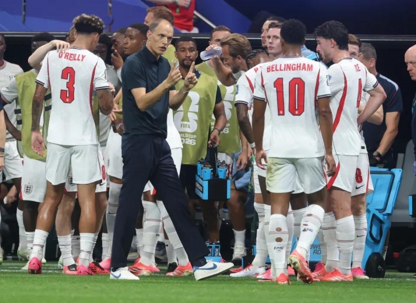 thomas-tuchel-england-manager-hydration-1092453561_dfcfcd