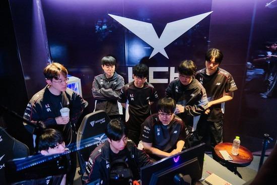 lck-1-1787644586874-1787644589234660387389