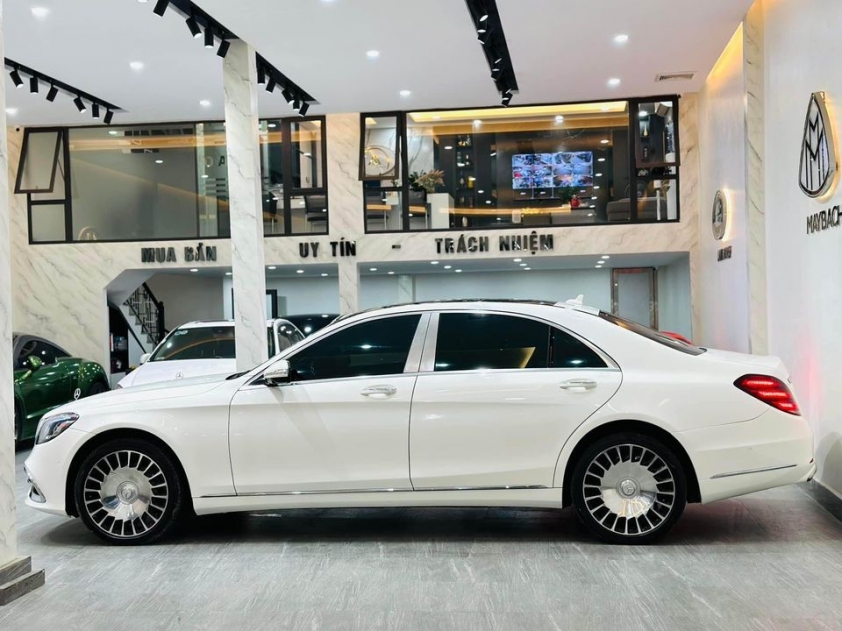 หลังจากผ่านไป 6 ปี Maybach Mercedes-Benz S400 ขายไปพร้อมกับ 