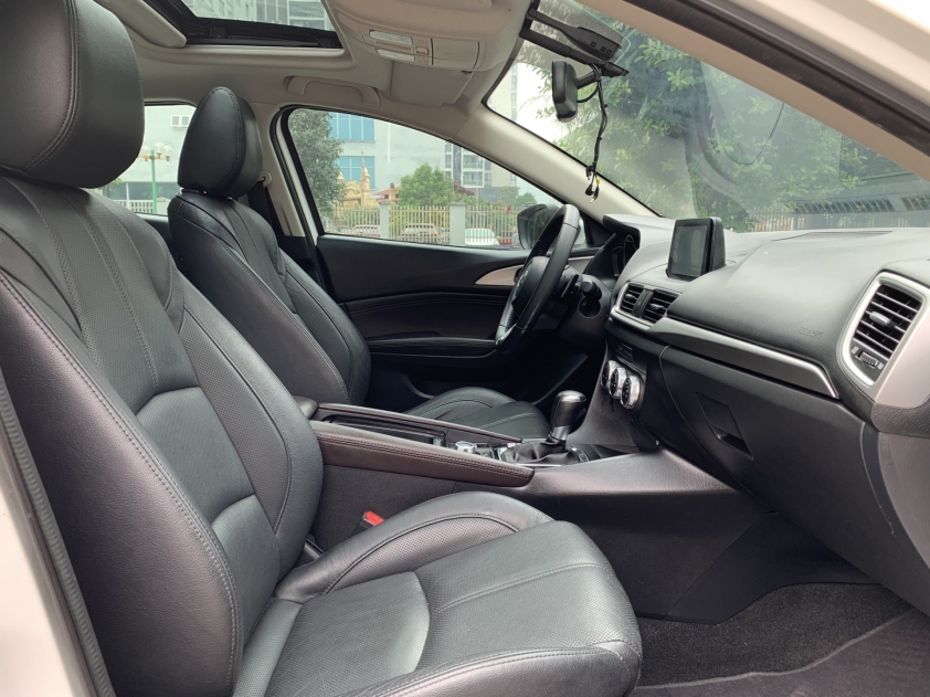 Lăn bánh 5 năm, Mazda3 cũ xuống giá chỉ còn ngang Toyota Vios 365826