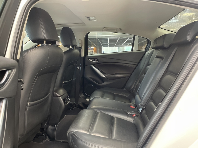 Sau 6 năm lăn bánh, Mazda6 được rao bán với giá chỉ ngang một chiếc Honda City 402599