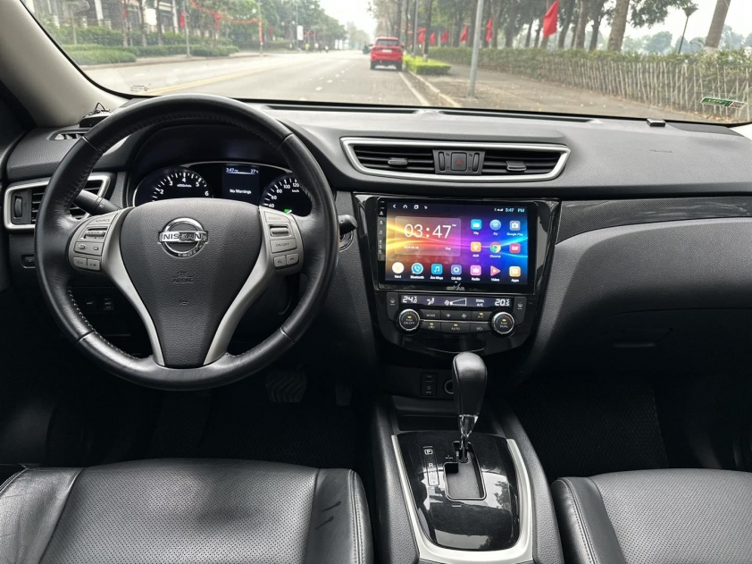 Nissan X-Trail lăn bánh 7 năm mất giá ngang một chiếc Hyundai Tucson 432489